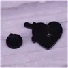 Accessoires de dessin animé Épingles en émail True Crime Tueur en série Histoires de meurtre Badge Couteau dans le coeur Broche Livraison directe Bébé Enfants Ma Dhijb