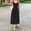 Sukienki swobodne damskie letnie kasaul Slim Fit Sundress seksowne vintage rękawowe miarki szyi solidny kolor sukienki midi a-line