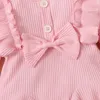 Completi di abbigliamento nati Set di vestiti per neonate Rosa Top con volant per bambini Stampa a cuore Pantaloni con fiocco Principessa Abiti casual per neonati Vestiti 230217