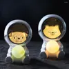 Nattljus astronautlampor Creative Galaxy Guardian Led Light Söt husdjursform bordslampa hem dekoration barn leksaker födelsedag present 2023