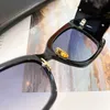 Sonnenbrillen für Männer Frauen Sommer M119 Stil Anti-Ultraviolett Retro Platte Vollformatbrille Random Box M119/F