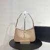 Bolsas 90% off novo mesmo tipo uma fivela de metal carta hobo pequeno saco quadrado axilas um ombro alça feminina portátil