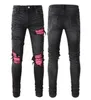 Mäns jeans 2023 Nya nödställda denim White Designer Läderbyxor Hål Tordrat Tattered Knee Ripped Leg 28-40 Långt