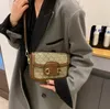 2023 Mooie hoge kwaliteit luxe ontwerpers schoudertassen 21 cm handtas Messenger dames bakken mode vintage handtassen bedrukte bloem mode crossbody clutch 668