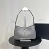 Bolsas 90% off novo mesmo tipo uma fivela de metal carta hobo pequeno saco quadrado axilas um ombro alça feminina portátil