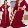 Etnische kleding Turkije Abaya borduurwerk moslimvrouwen lange jurk Arabia Midden-Oosten kaftan v-neck avondjurk islamitische kleding Marokkaans