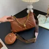 Bolso de diseñador Bolso de mujer Cadena rómbica Nueva moda Bordado Hilo Correa ancha para el hombro Crossbody Underarm Bags 230215