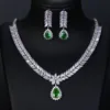 Bröllopssmyckeset AMC Luxury Emerald Green Halsband och örhänge AAA Cubic Zirconia för kvinnor Brudgåva Hustru 230216
