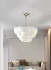 Nordic White Petals Pendant Lamps Moderne Crémeux En Céramique Pendentif Lustre Luminaire Européen Romantique De Luxe Suspension Lampe Chambre Salon Salle À Manger Lustre