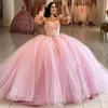 Princess Pink Fluffy Quinceanera kl￤nningar med blommor l￥ng￤rmad bollkl￤nning vestido de 15 anos quinceanera 2023 s￶t 15 festkl￤nning p￤rlspetsar f￶delsedag kl￤nningar