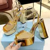 Sandals Sandali plateau in pelle metallizzata sandals designer high heels shoes Thick soled with triangle on the upper heels shoes elegant noble womens J0525