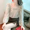 Kvinnor Bluses Women Spring Autumn Style Chiffon Shirts Lady Casual Long Sleeve Square Collar Polka Dot Printed Blusas Tops SP1675