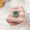 Wedding Rings Cool Style hoogwaardige mode Emerald Colord Color Sieraden Ring voor vrouwen klassiek veelzijdige vakantie prom premium luxe cadeau