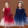 Flickor klänningar Autumnspring Girl Dress paljetterad långärmad röd juldräkt för 410t barn födelsedag kväll fest prinsessa kläder 230217