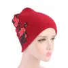 Beanies Beanie/Kafatası Kapakları Müslüman Kadınlar Kış Baskı Çiçek Türban Şapkası Sıcak Örgü Kapak Beanie Kemo Kenar Kepi Kafa Kanseri Hastalar Saç