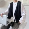 Men's Vests Men Sleeveless Waistcoats Harajuku Techwear Hiphop Big Pockets Vneck Loose Allmatch Teenagers Korean Style Jackets Chic 230217