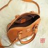 ALMA SKAL BAO KVINNA KVASBAGS HANDBAG LￄDERFLￄGA BLODER FￖRBROSKADE SKRIFTSBODA MESSENGER -HANDBAGS MED LOCK REP 247Y