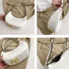 Bolsa de grife de luxo Bolsa de mão Bolsa de ombro Tote French Staff Armpit Feminino Summer Minority Ins White Satchel Single Shoulder Moda Crescent Bag Venda direta da fábrica