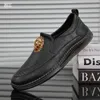 Chaussures de luxe pour hommes nouvelle aide basse petites chaussures en cuir chaussures décontractées d'affaires chaussures de haricot chaussures de conduite à semelle souple A15