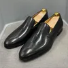 이탈리아 스타일의 손으로 그린 ​​글자 남성 진정한 가죽 드레스 신발 남자 로퍼 비즈니스 캐주얼 싱글 신발 큰 크기 D2A16