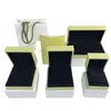 Cajas de joyería de diseñador de moda de trébol de lujo pulseras de dijes dulces para niñas mujeres marca pulsera collar brazalete pendientes anillos caja de regalo
