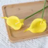 Dekoratif Çiçekler 2pcs Diy mini Calla Pu Köpek Düğün için Yapay Horseshoe Lotus Decoratioan Pografi Simülasyon