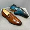 Style italien peint à la main lettrage hommes chaussures de luxe en cuir véritable chaussures habillées hommes d'affaires baskets D2A16