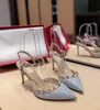 Sandalo con tacco alto borchiato da donna Papillon di alta qualità Scivoli piatti da donna Scarpe sottili in pelle di vitello Piattaforma trapuntata Scarpe da sera da spiaggia estiva con scatola Taglia 35-42