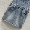 Basic Casual Dresses Designer Denim Strappy Dress Metal Safety Buckle Design MOETEN POCKE IMPUTED TWILL FAART JOCKER SLAMMING Maxiskit Dames Elegant