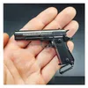 Gun Toys 13 M1911 Colt Toy Model Keychain Alloy Metal Пистолет не может стрелять для Adts Colletcion Подарки на день рождения для мальчиков Дисплей Drop Delive Dh5Ef