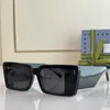 Sexy Women Green Blue Stripe Designer Shades 0543 Glasses Fashion Trendy Uv400 Big Frame Round Dot Rivet Beach Sunglasses Newest 2023 with