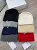 Hat da moda O outono masculino e o chapéu de tricô feminino de lã feminina líquido Red Fashion Warm Melon Skin Hat Chapéu frio