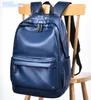 Sacs à bandoulière pour hommes en gros d'usine 2 couleurs style collégial sac à dos en cuir de couleur unie atmosphère simple sac à main pour hommes vertical sac d'ordinateur Joker 960 #