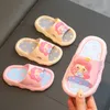 Slipper Kinderlippers Zomermeisje Leuke cartoon indoor huishouden niet-slip zacht bodem badkamer meisje baby prinses slippers w0217