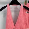 Designer de vestido de duas peças Milan Runway 2023 Penas da primavera Setos femininos da marca feminina Mesmo estilo pano F69C