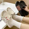 Slippers chinelos de desenho animado fofinho urso feminino plataforma slides homens de verão sandálias de moda sapatos de moda casa não deslize banheiro ladra de moça 0218v23