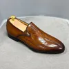 Style italien peint à la main lettrage hommes chaussures de luxe en cuir véritable chaussures habillées hommes d'affaires baskets D2A16