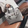 Designer neue Damen Rabatt Herbst Winter große Taschen Handtasche vielseitige Messenger Handtaschen Geldbörse Damen Tragetaschen