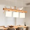 Lâmpadas pendentes AC Simples Moderno Restaurante Candelabro Criativo Personalidade Pássaro Três Cabeças Candeeiro de Mesa de Jantar Sala de Madeira Sólida