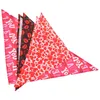 Abbigliamento per cani Sciarpa Bandane San Valentino Pet Holidaybib Triangolo Bandana Cani Giorno Bava Bandana Fazzoletto Cuori Gatto Costume S Collare