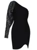 Sukienki zwyczajne dzice jedno ramię z długim rękawem czarny bandaż dla kobiet 2023 Zima luksusowa frez w klubie celebrytów mini vestidos