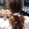 Kvinnor Ribbon Flower Pearls Hair Rope Handgjorda Elastiska p￤rlor H￶nsvagnar H￥rband F￶r kvinnor och flickor H￥rtillbeh￶r 1653