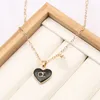 Gouden Liefde Hart Kettingen V C Brief Strass Hanger met Figaro Link Chain Mode Choker Sleutelbeen Feest 18K Vergulde Designer Sieraden voor Vrouwen Liefhebbers Geschenken