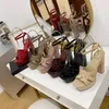 Ber￶mda varum￤rkesdesigner Tribute Patent Soft Leather Platform Sandaler Womens High Heel Stiletto Gladiator Sandalias T-strap Lady Shoes Pumpar 35-41