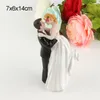 Other Event Party Supplies Bride and Groom Figurines Wedding Cake Toppers Synthetic Resin Dolls Valentine's Day Engagement Decor Anniversary Figurine Gift 230217