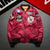 Erkek ceketler erkek ceket sokak kıyafeti hip hop pilot askeri beyzbol ince ceket adam Avrupa tasarım nakış karikatür bombacı ceketli