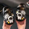 Slipper Fashion Sandals мальчики девочки детские обувь милые тапочки без скольжения девочки для девочек Slippers Soft Eva Slides Home Shoes w0217