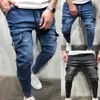 Jeans da uomo Tinta unita Tasche multiple delicate sulla pelle Tutti i pantaloni abbinati per la scuolaUomini