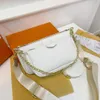 Lyxdesigner väskor handväska axel crossbody väska på väska modestil personlig fritid barns små nya tryckta kvinnors messenger fabrik direktförsäljning