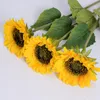 Ghirlande di fiori decorativi 5 pezzi girasoli finti lunghi 20 '' artificiali selezionano fiori di seta finti per la decorazione del soggiorno del negozio dell'ufficio domestico